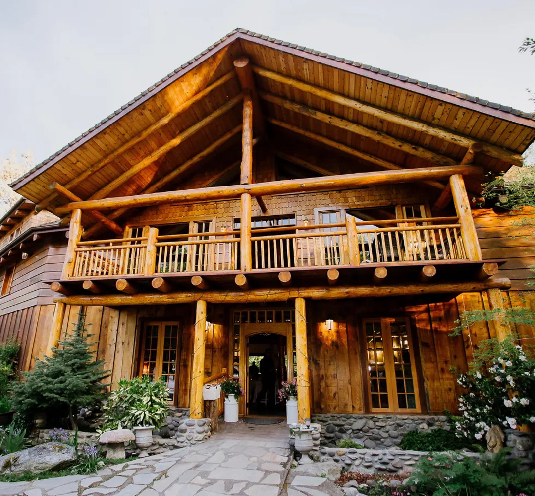 The Lindsay Lodge 05